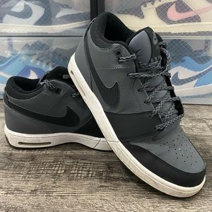 Nike Gray and Black Men's Sneakers